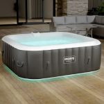 Beste jacuzzi voor buiten Arebos Spa Whirlpool 2400 W | automatisch opblaasbaar | binnen- en buitenspa | 6 personen | 185 x 185 cm | ledverlichting | 130 massagestralen | 910 l | incl. afdekking | bubbelspa & wellnessmassage